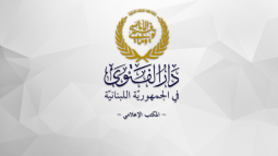 card-img